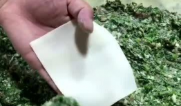 馄饨怎么包视频,轻松学会传统美食制作技巧